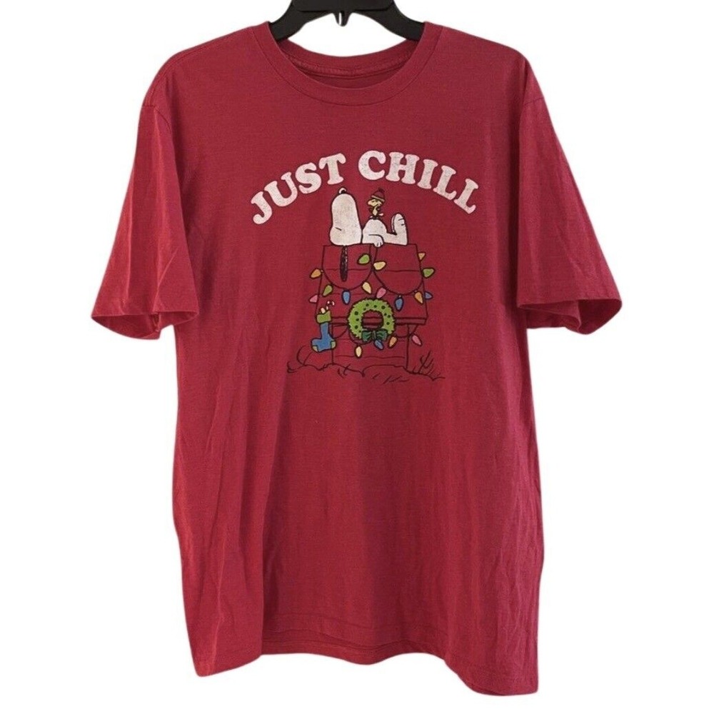 Peanuts Men's‎ L Large Tee Shirt Red Snoopy Just Chill Short Sleeve Crew Neck